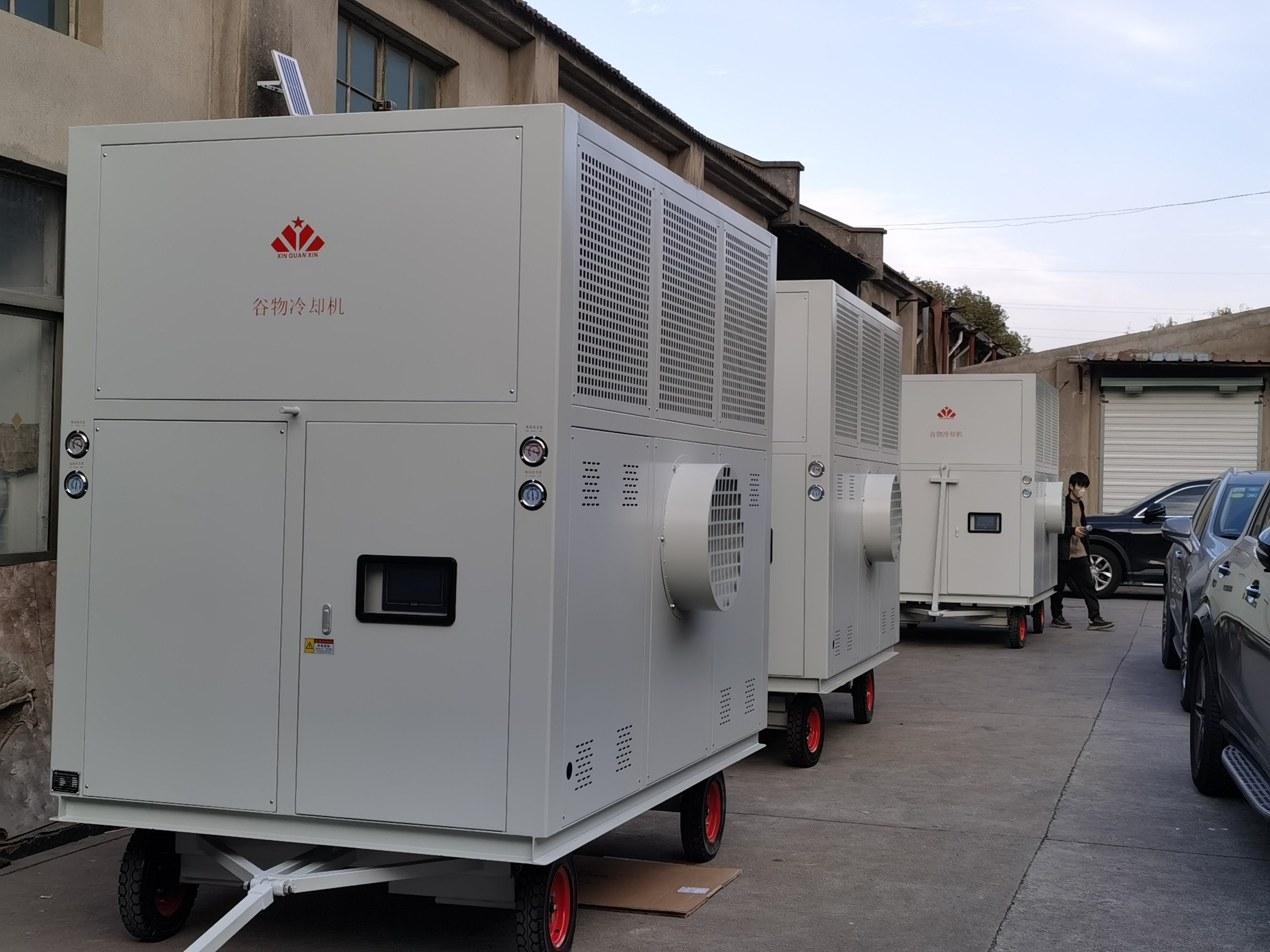谷物冷卻機(jī)/風(fēng)冷移動(dòng)式谷物冷卻機(jī)